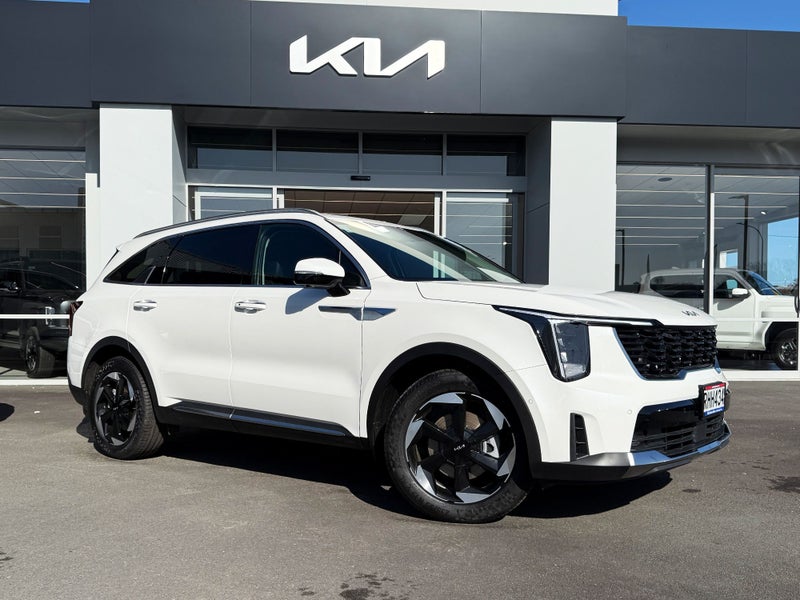 2025 Kia Sorento Deluxe AWD image 1
