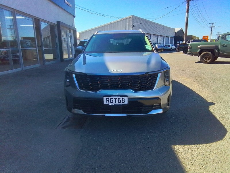 2025 Kia Sorento Deluxe Diesel 2.2 Turbo AWD image 2