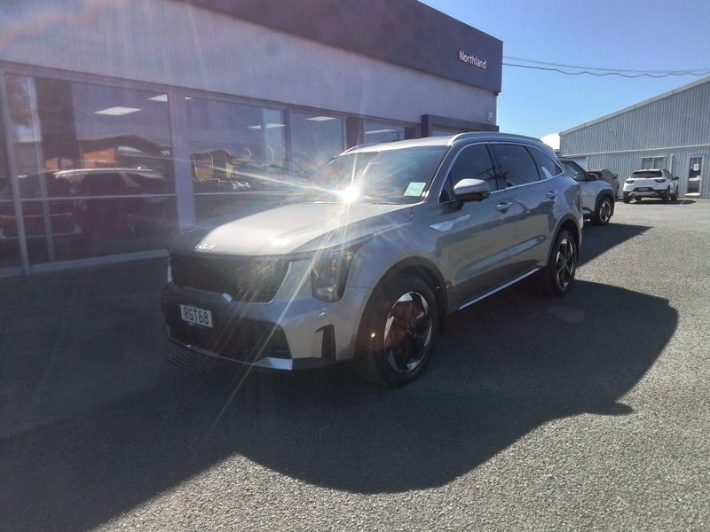 2025 Kia Sorento Deluxe Diesel 2.2 Turbo AWD image 3