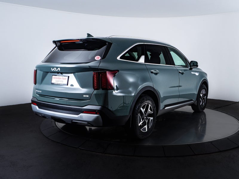 2025 Kia Sorento Earth Hybrid AWD 1.6T Petrol image 3