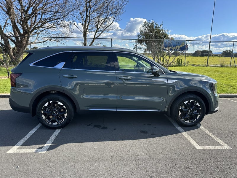 2025 Kia Sorento Ex 2.2Dt/4Wd/8Am image 3