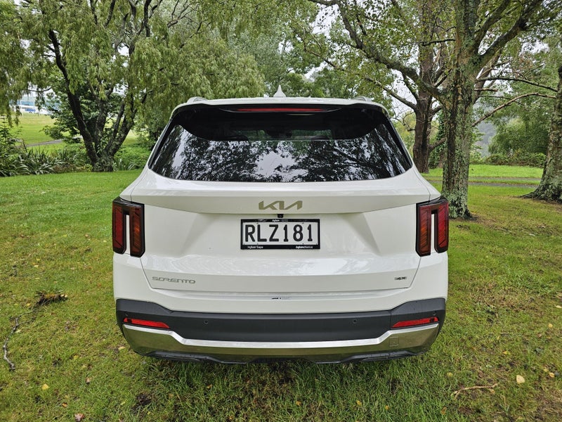 2025 Kia Sorento EX 2.2DT/4WD/8AM image 4
