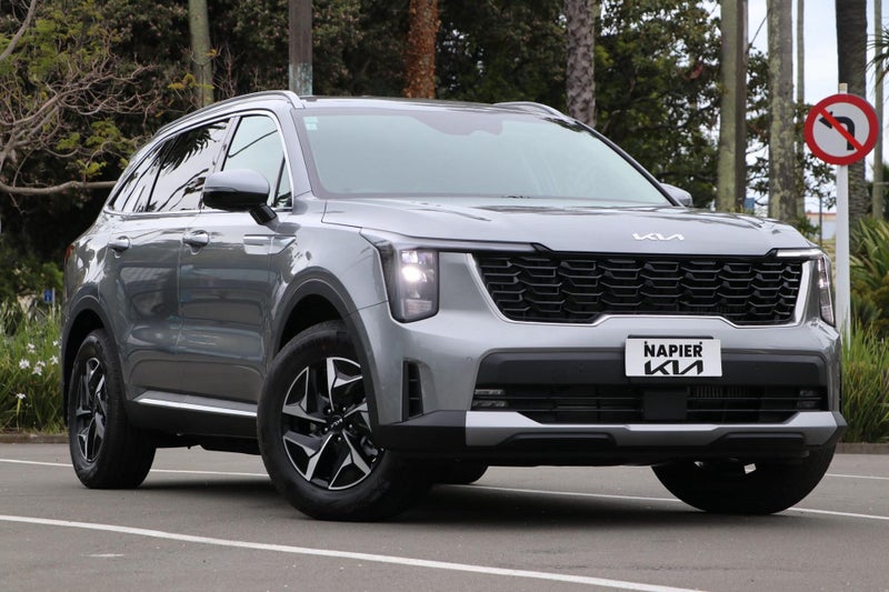 2025 Kia Sorento HEV Earth AWD 1.6PHT image 1