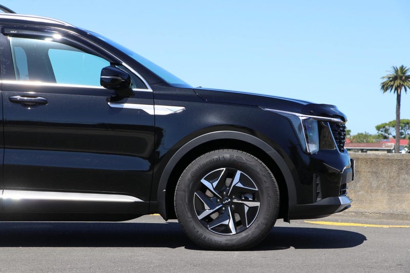 2025 Kia Sorento HEV Earth AWD 1.6PHT image 4