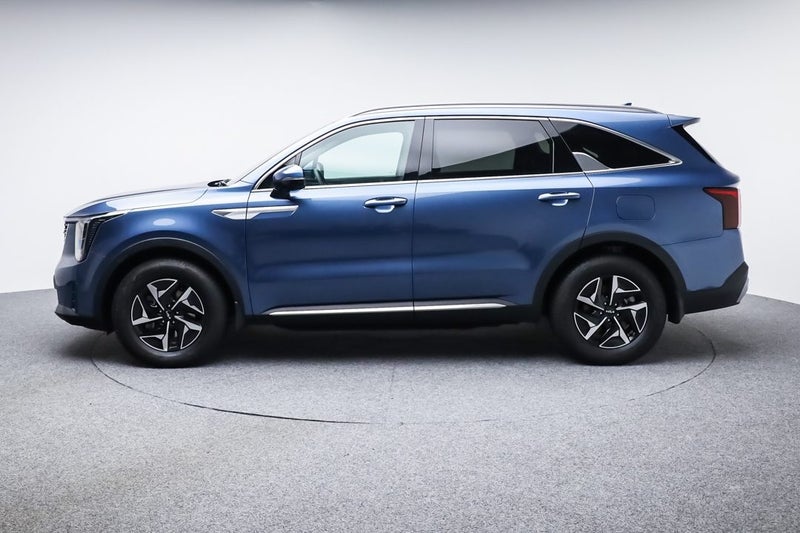 2025 Kia Sorento HEV Earth AWD 1.6T Petrol image 4