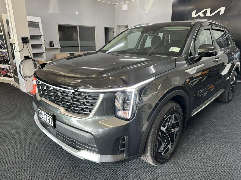2025 Kia Sorento Hev Light 1.6Pht image 2
