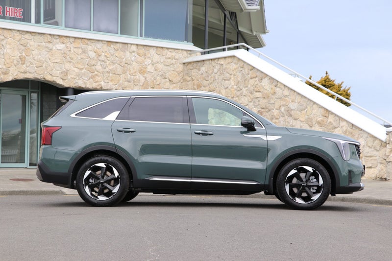 2025 Kia Sorento HEV WATER AWD 1.6PHT image 3