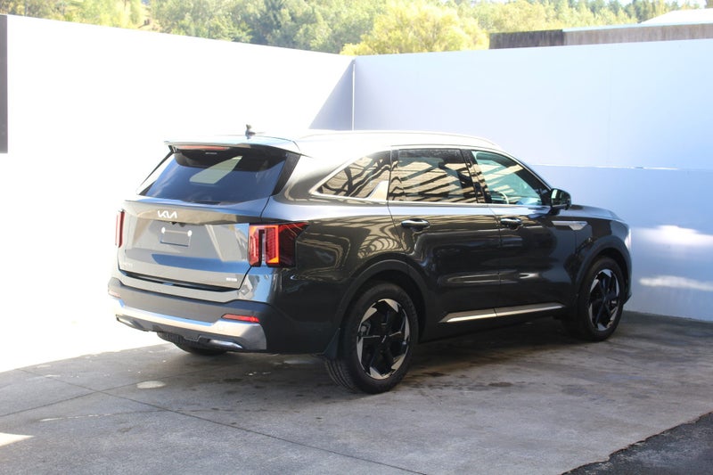 2025 Kia Sorento HEV Water AWD image 4