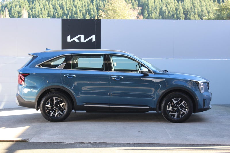 2025 Kia Sorento Hybrid Light 2WD 1.6 Turbo Petrol image 2