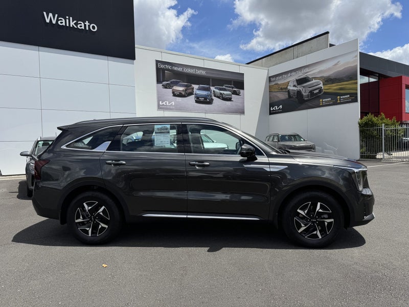 2025 Kia Sorento LIGHT HEV 2WD 1.6 PETROL TURBO image 5