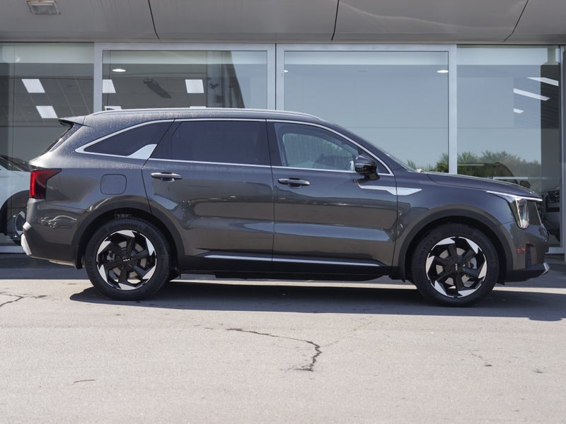 2025 Kia Sorento PHEV Earth AWD 1.6P 5Dr Wagon image 3