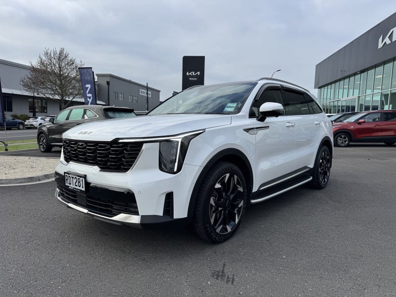 2025 Kia Sorento PREMIUM 2.2 LITRE DIESEL AUTO image 2