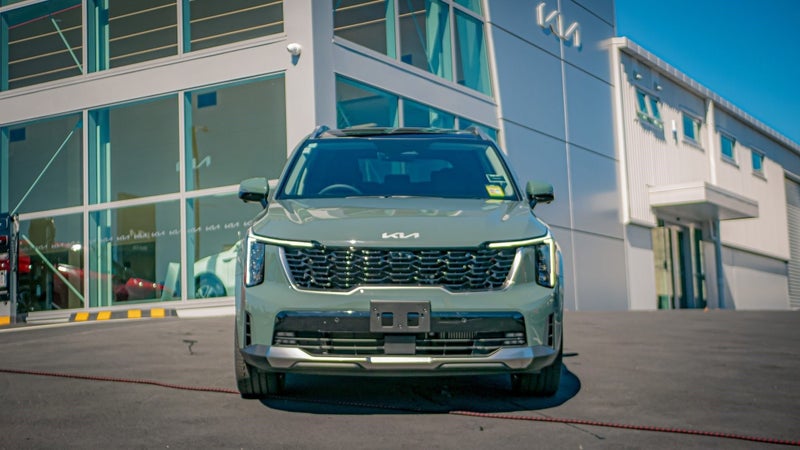 2025 Kia Sorento Premium 2.2Dt/4Wd image 3