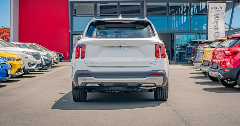2025 Kia Sorento Premium 2.2Dt/4Wd image 4