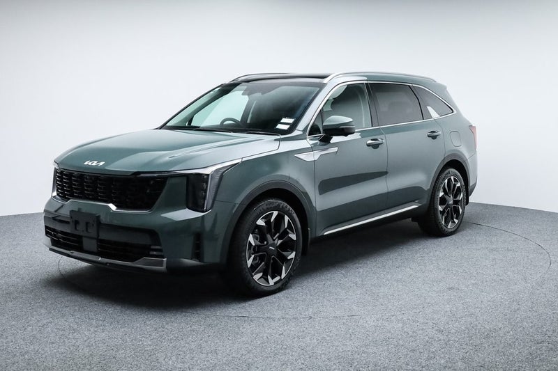 2025 Kia Sorento Premium AWD 2.2 Diesel DCT image 3
