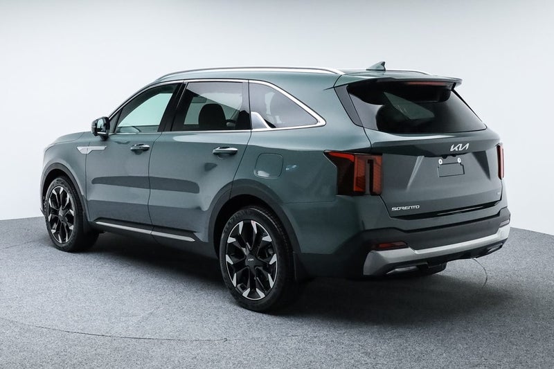 2025 Kia Sorento Premium AWD 2.2 Diesel DCT image 5