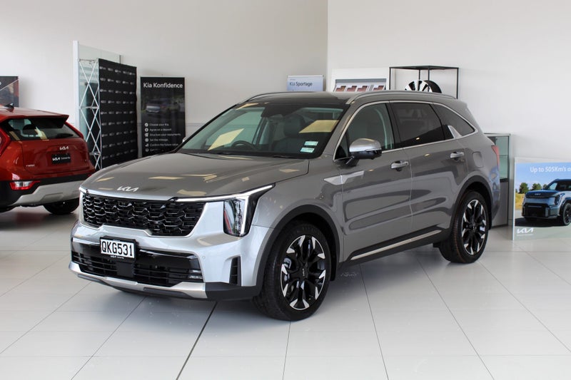 2025 Kia Sorento PREMIUM AWD 2.2L DIESEL image 4