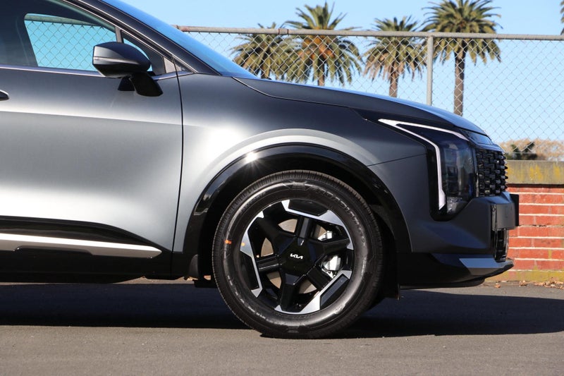 2025 Kia Sportage Earth HEV AWD image 4