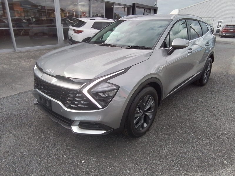 2025 Kia Sportage HEV Earth image 4