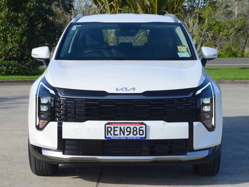 2025 Kia Sportage HEV Light 2WD image 2
