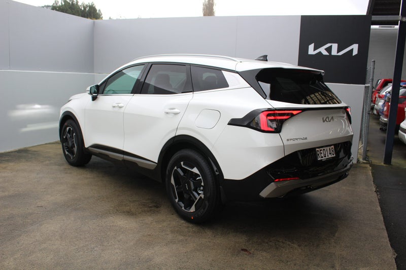 2025 Kia Sportage HYBRID HEV Earth 1.6L Turbo 4WD image 3