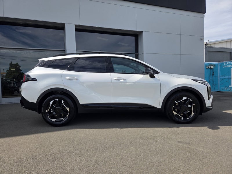 2025 Kia Sportage HYBRID X-LINE 1.6T image 2