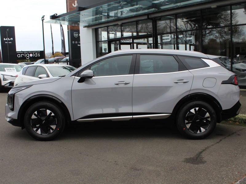 2025 Kia Sportage LIGHT HEV 2WD image 3