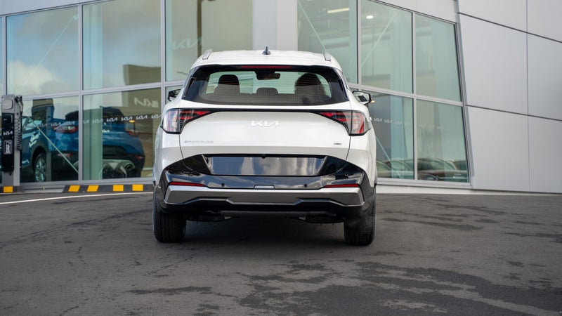 2025 Kia Sportage Light Hev Awd 1.6Pht image 4