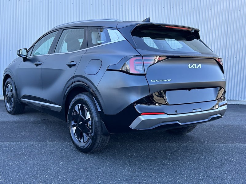 2025 Kia Sportage Light Hev Awd 1.6Pht image 4