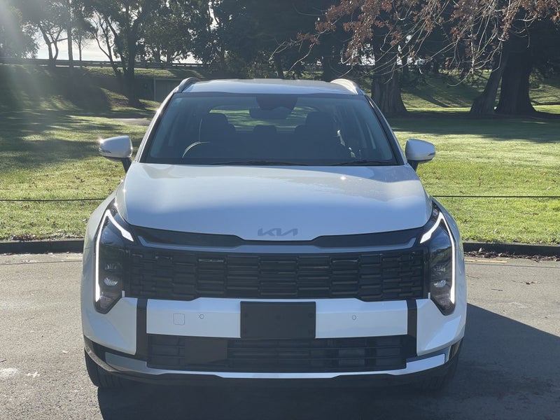 2025 Kia Sportage Light Hev Awd 1.6Pht image 2