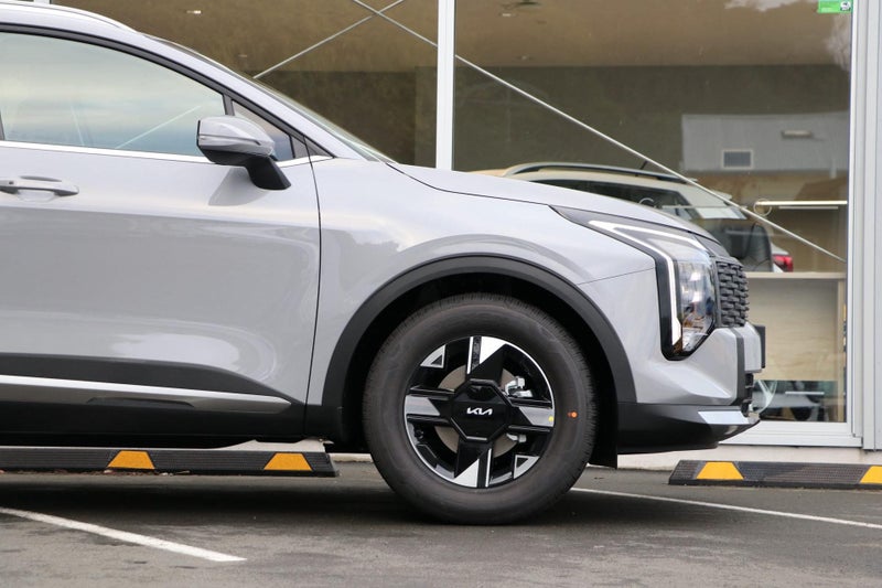 2025 Kia Sportage LX 1.6 Turbo Petrol 2WD image 4