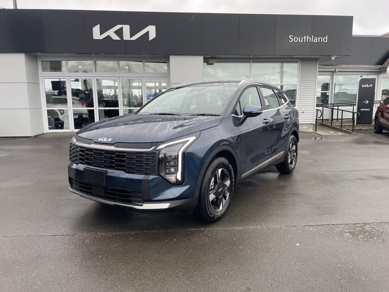 2025 Kia Sportage LX 1.6T 2WD image 2