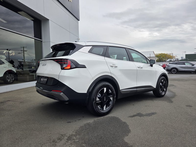 2025 Kia Sportage LX 1.6T URBAN image 3