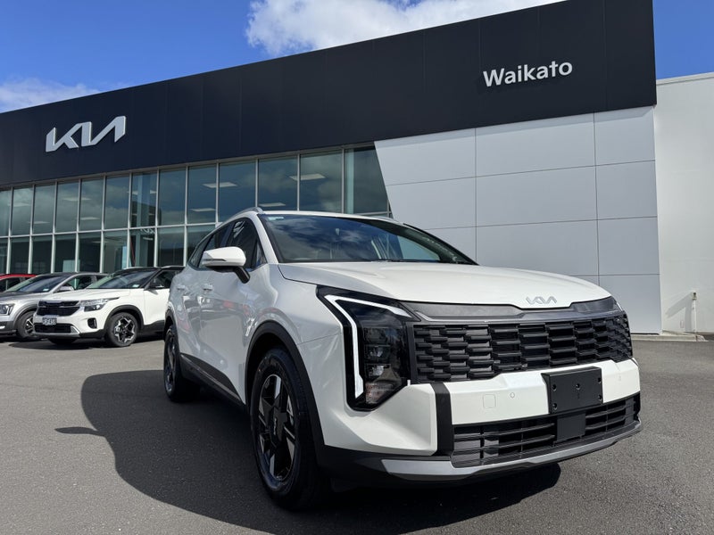 2025 Kia Sportage LX 2WD 1.6 TURBO PETROL AUTO . image 4