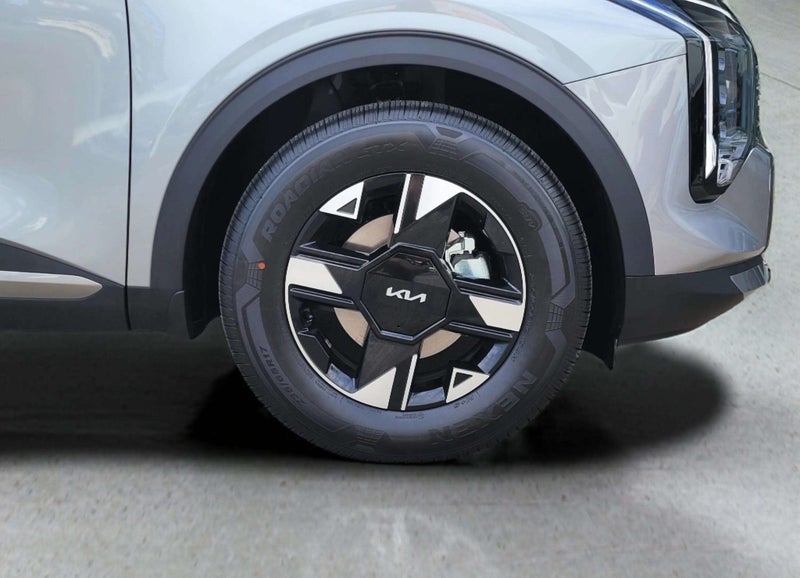 2025 Kia Sportage LX 2WD 1.6L Petrol Turbo image 4