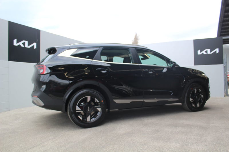 2025 Kia Sportage LX 2WD 1.6L Petrol Turbo image 3