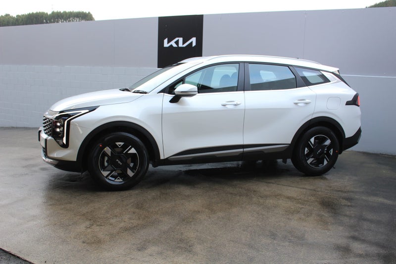 2025 Kia Sportage LX 2WD 1.6L Petrol Turbo image 2