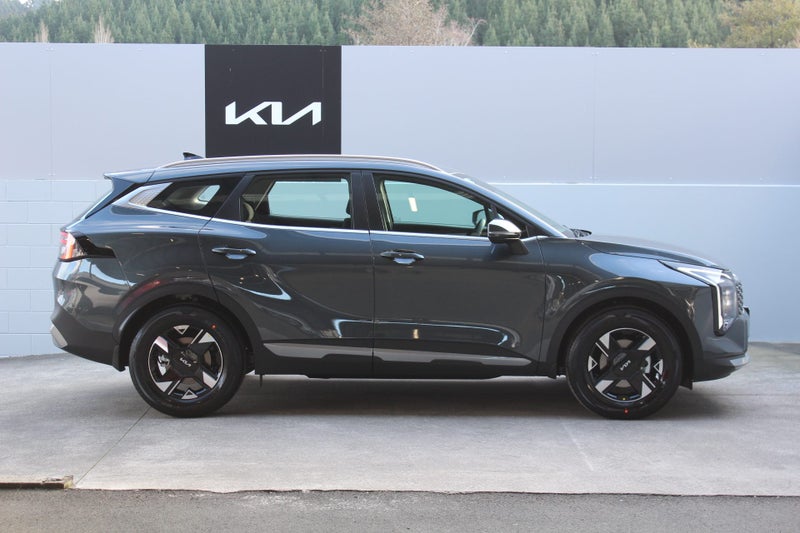 2025 Kia Sportage LX 2WD 1.6L Petrol Turbo image 2