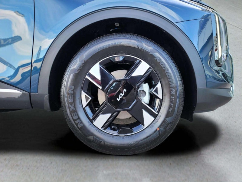2025 Kia Sportage LX 2WD 1.6P Turbo image 4
