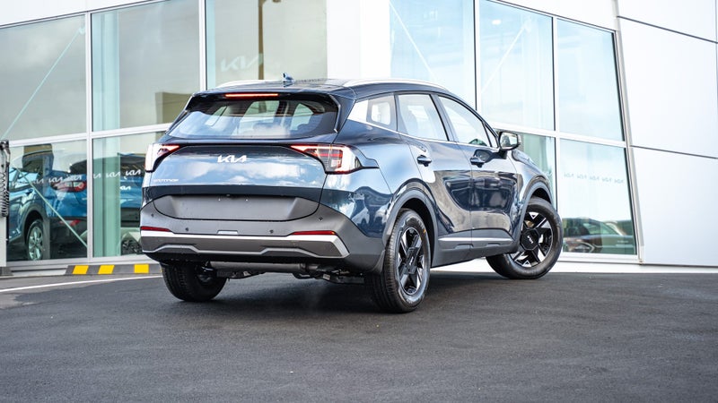 2025 Kia Sportage Lx 2Wd 1.6Pt/8At image 2