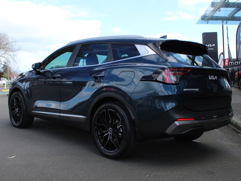 2025 Kia Sportage LX 2WD image 4