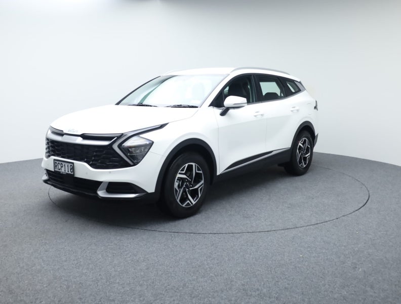 2025 Kia Sportage Urban LX 2.0 A/T image 4