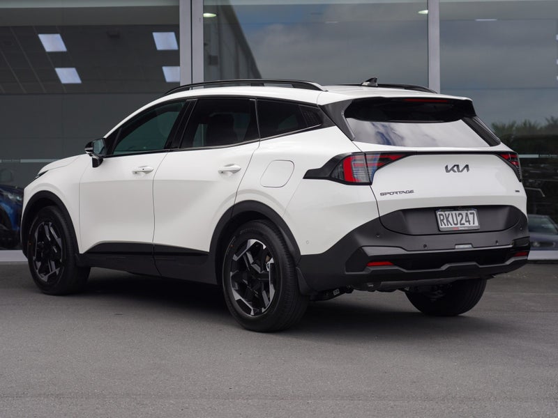 2025 Kia Sportage X-Line HEV AWD 1.6T image 2