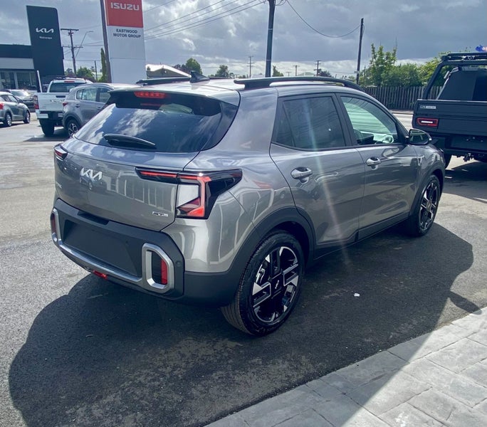 2025 Kia Stonic 5 Door GT-Line Hatch 1.0L Turbo image 4