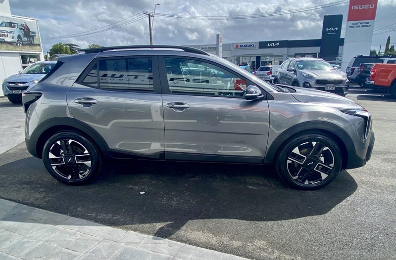 2025 Kia Stonic 5 Door GT-Line Hatch 1.0L Turbo image 5