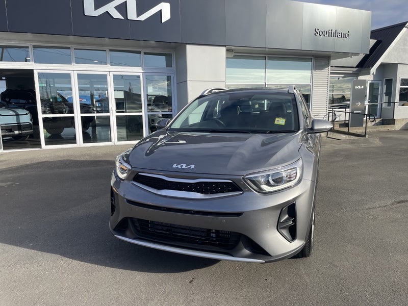 2025 Kia Stonic 5 Door SX Hatch 1.0T -Drive Away image 3