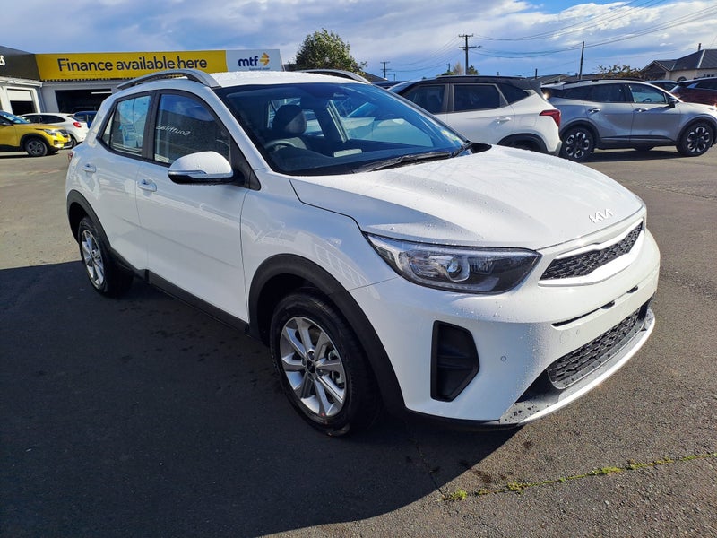2025 Kia Stonic 5 Door SX Hatch 1.0T Gasoline image 3