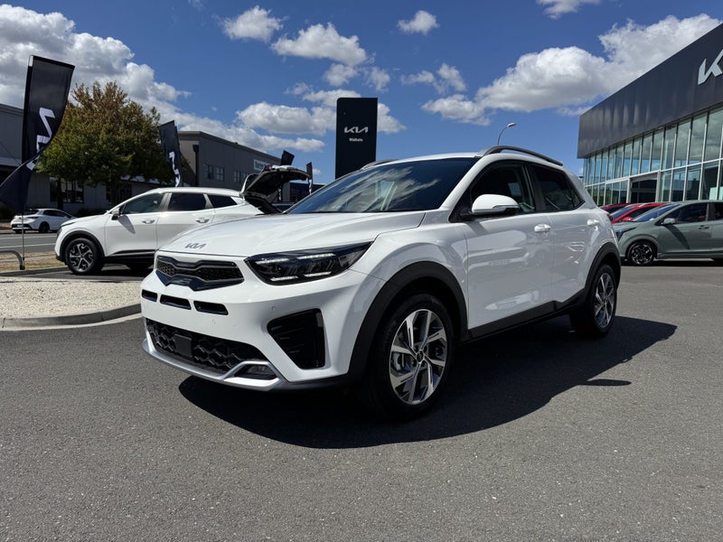 2025 Kia Stonic GT-LINE + 1.0 LITRE PETROL TURBO . image 2
