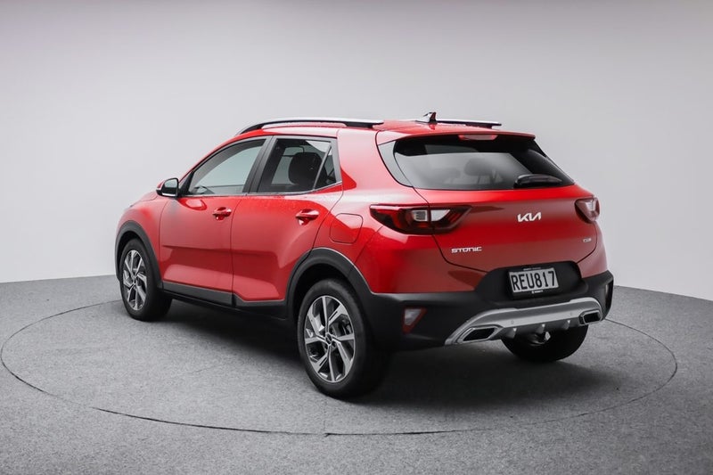 2025 Kia Stonic GT-Line+ 1.0 T-GDI Petrol Hatch image 5