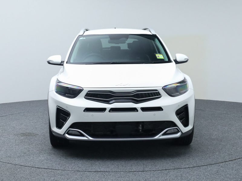 2025 Kia Stonic GT-Line+ 1.0 T-GDI Petrol Hatch image 2